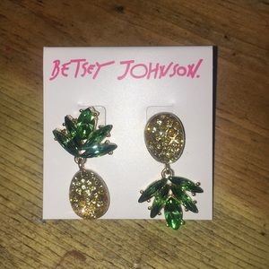 Betsey Johnson | pineapple earrings